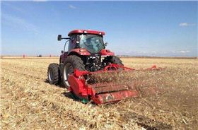 秸秆还田.jpg 秸秆还田.jpg