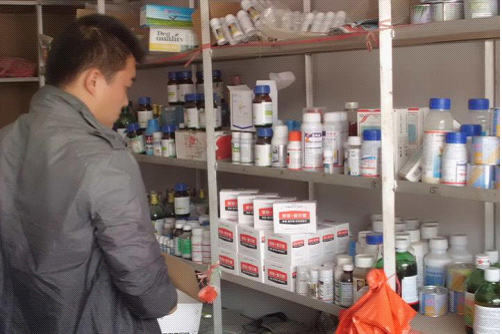 梁寨老袁农资店