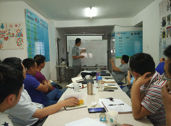 领先公司6月份市场会议段总讲解