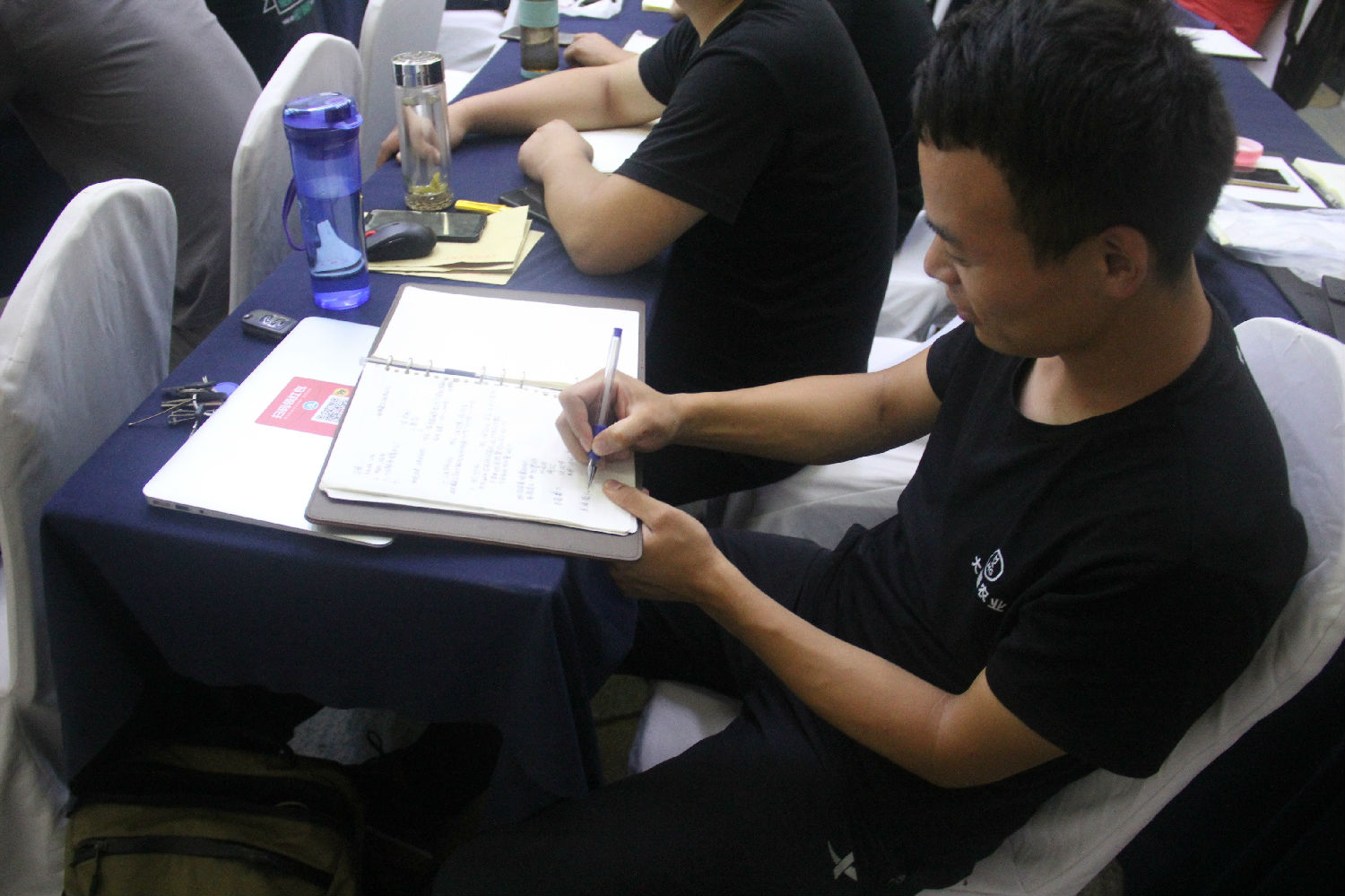 努力学习 努力学习